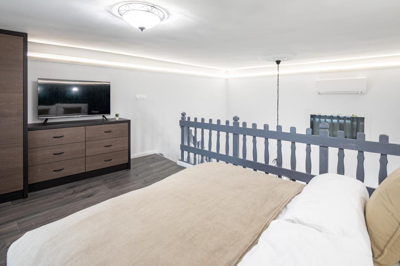 Dessewffy Premium Apartment Budapest Luaran gambar